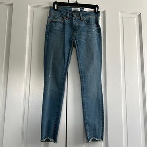 Loft Modern Skinny in size 14